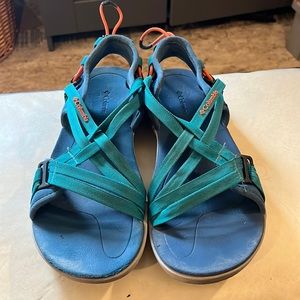 Columbia Women’s sandals